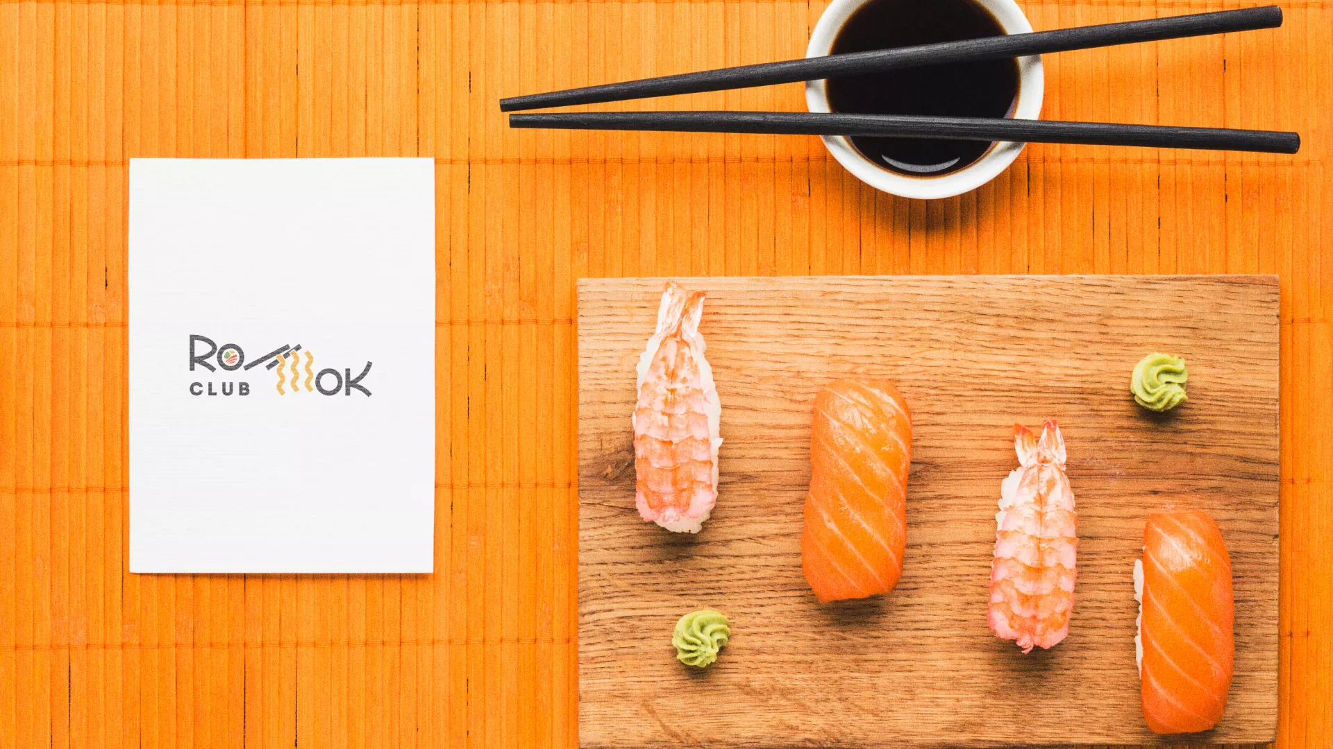 Создание логотипа суши-бара «Roll Wok Club» в Мысках