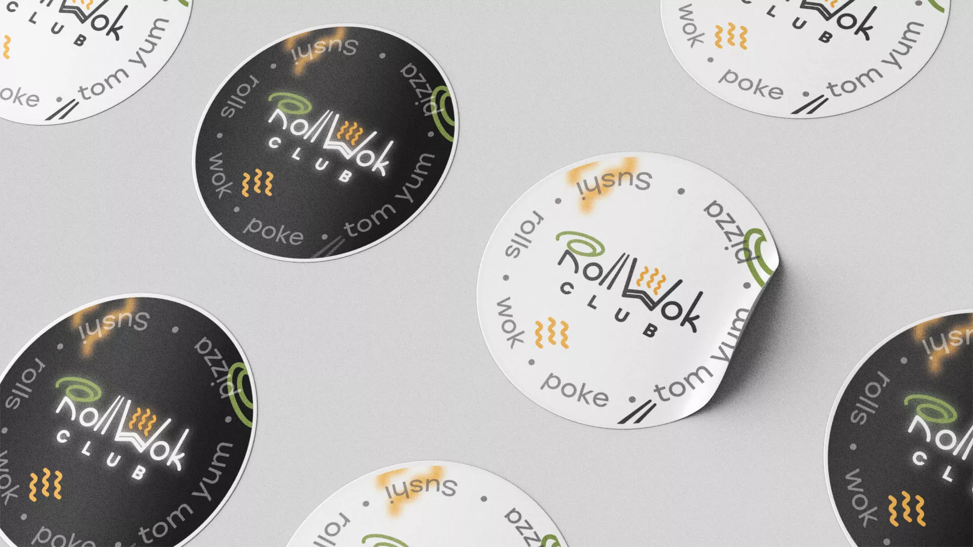 Разработка наклеек для суши-бара «Roll Wok Club» в Мысках